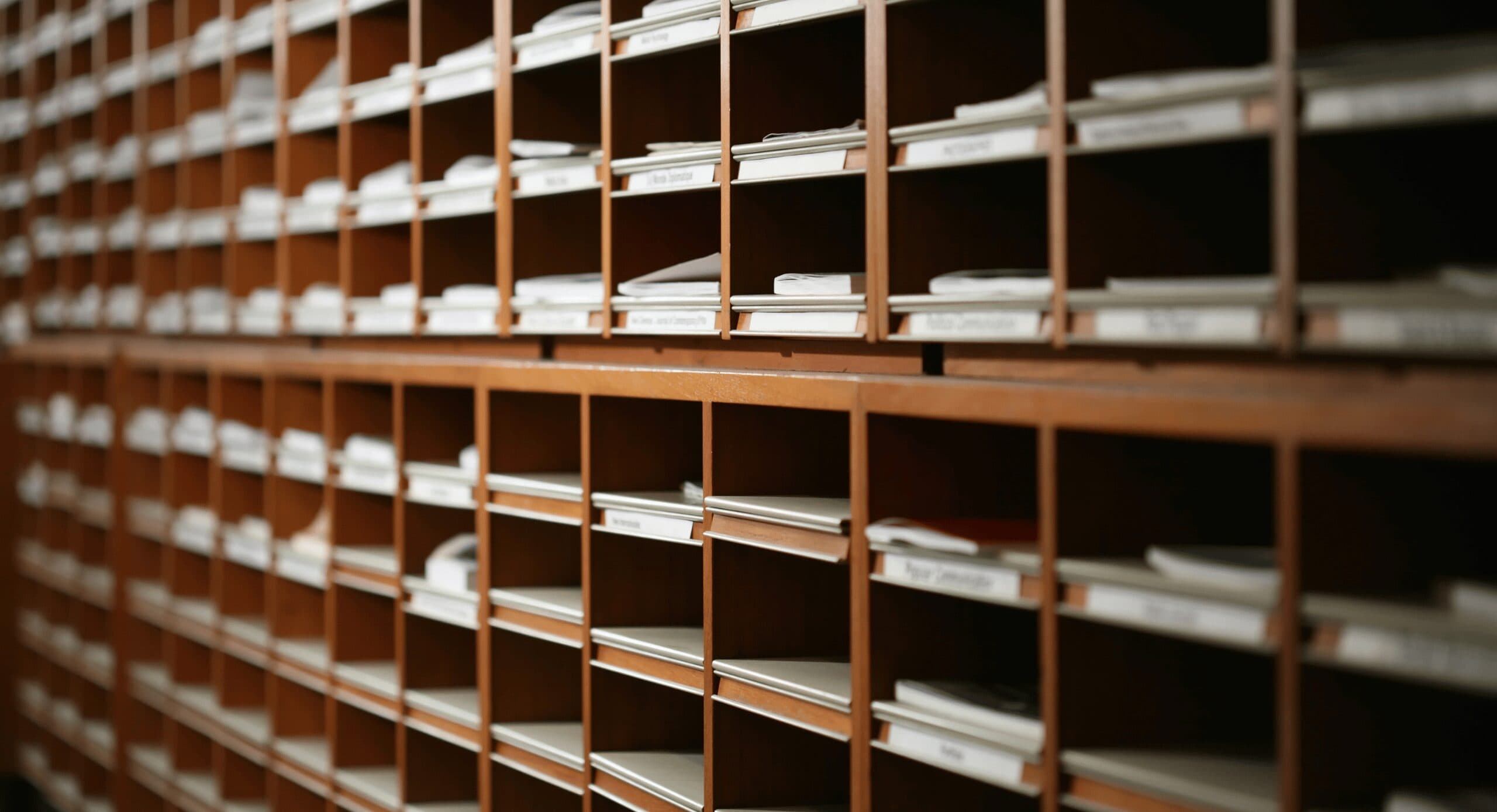 Integrating Data-Driven Insights with Mailroom Management Best Practices